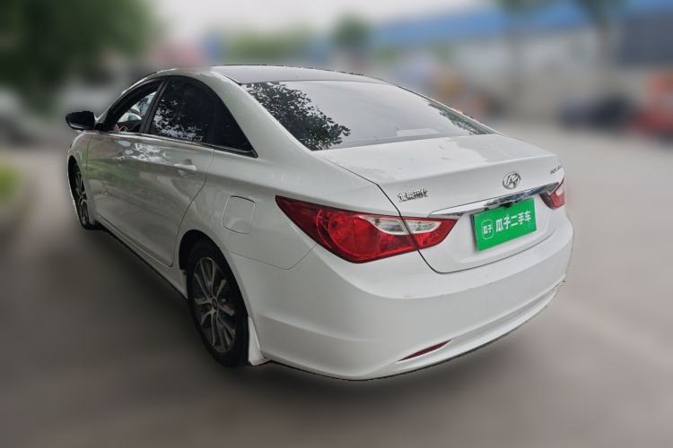 Used Hyundai Sonata 2015 Classic 2.0L Automatic Leading Edition Rear Left 45 Deg