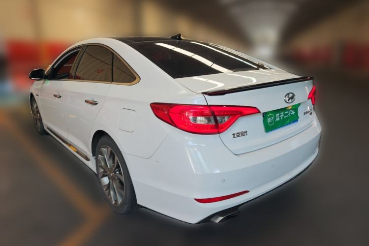 Used Hyundai Sonata 2015 1.6T DLX Prestige Model Rear Left 45 Deg