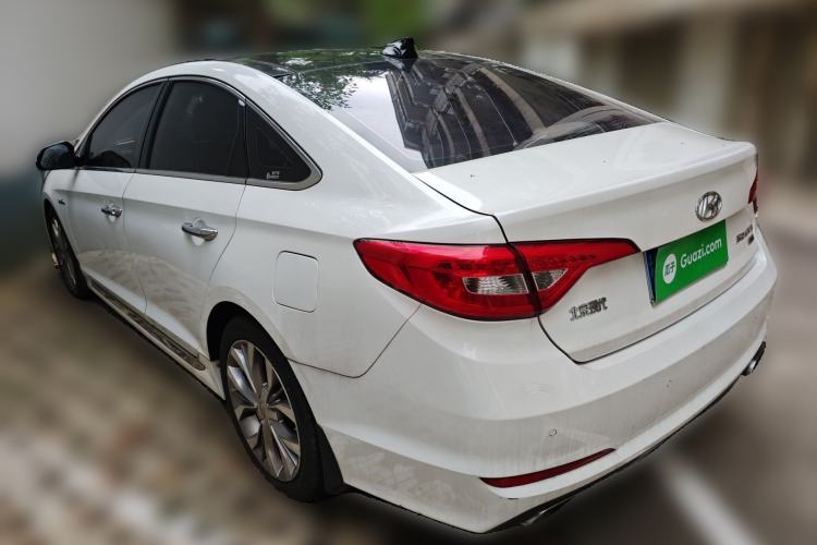 Used Hyundai Sonata 2015 1.6T DLX Prestige Model Rear Left 45 Deg