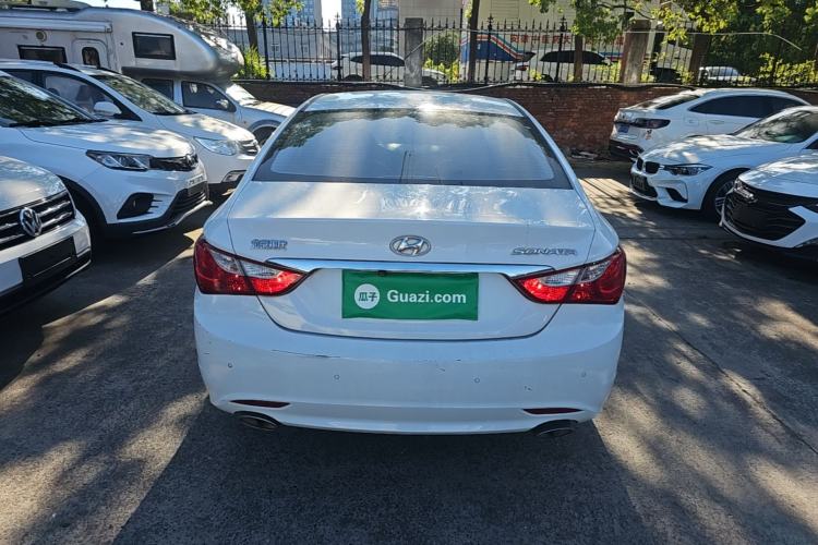 Used Hyundai Sonata 2015 Classic 2.0L Automatic Luxury Edition Rear