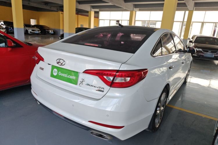 Used Hyundai Sonata 2015 1.6T GLX Advanced Model Rear Right 45 Deg