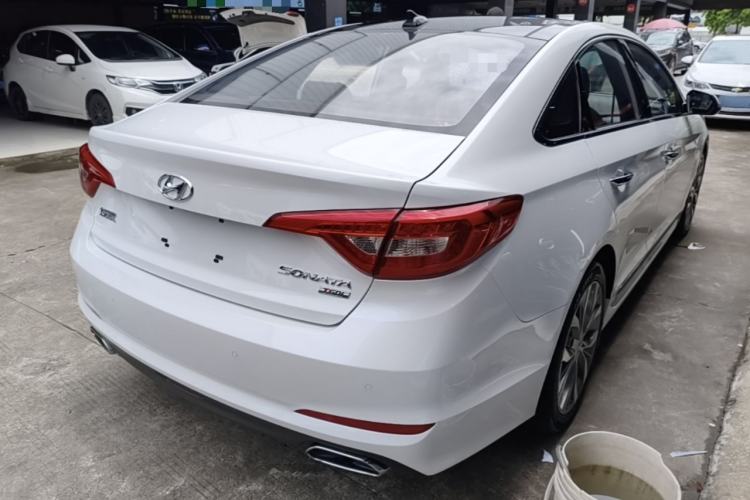 Used Hyundai Sonata 2015 1.6T GLX Advanced Model Rear Right 45 Deg