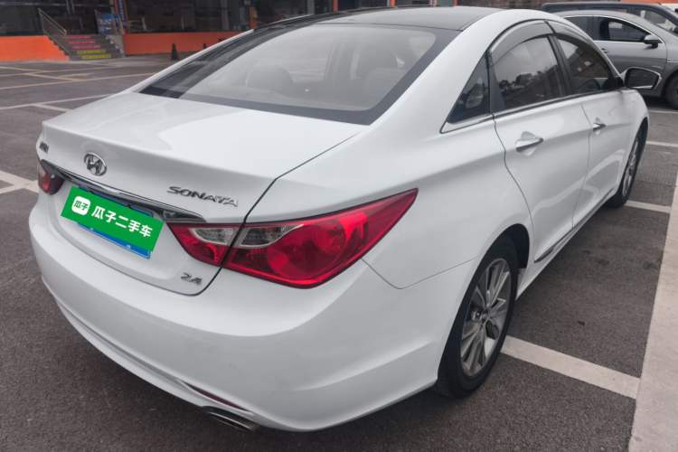 Used Hyundai Sonata 2015 Classic 2.4L Automatic Leading Edition China IV Standard Rear Right 45 Deg
