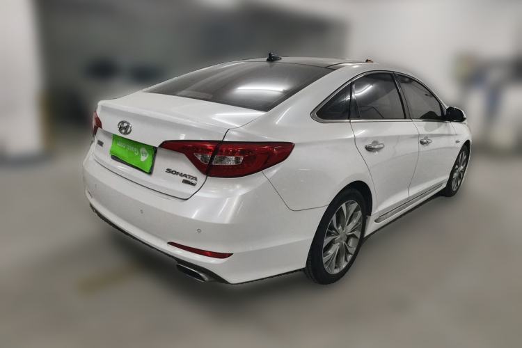Used Hyundai Sonata 2015 1.6T GLX Advanced Model Rear Right 45 Deg