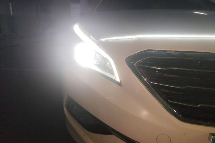 Used Hyundai Sonata 2015 1.6T GS Fashion Edition Right Front Headlight