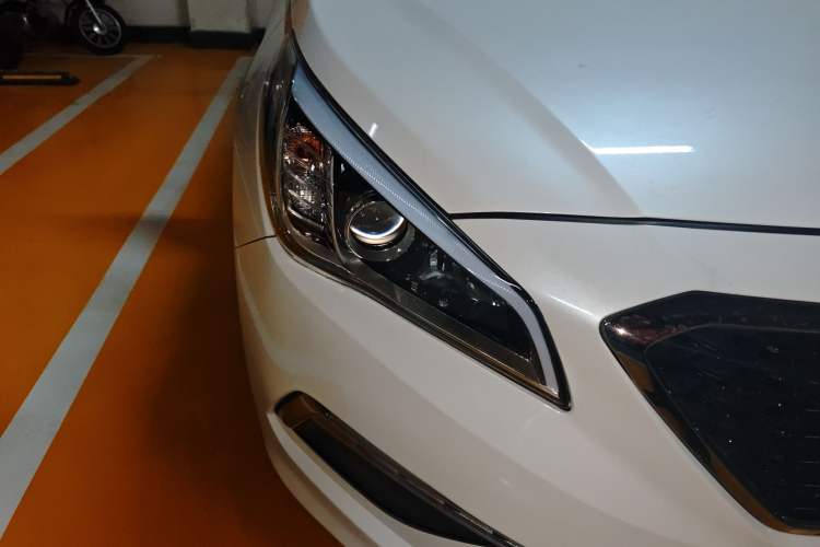 Used Hyundai Sonata 2015 1.6T GLS Smart Model Right Front Headlight