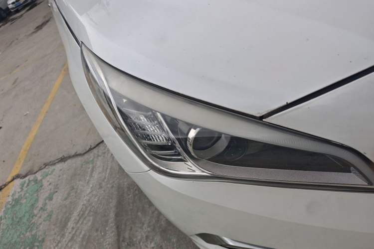 Used Hyundai Sonata 2015 1.6T GS Fashion Edition Right Front Headlight