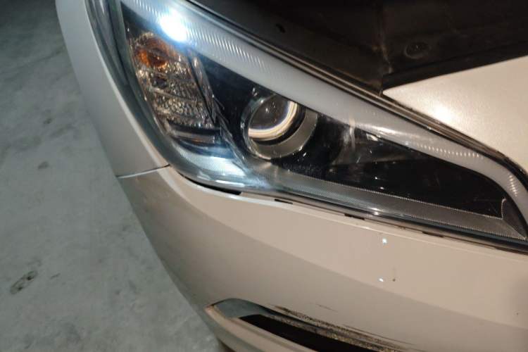 Used Hyundai Sonata 2015 1.6T GLS Smart Model Right Front Headlight