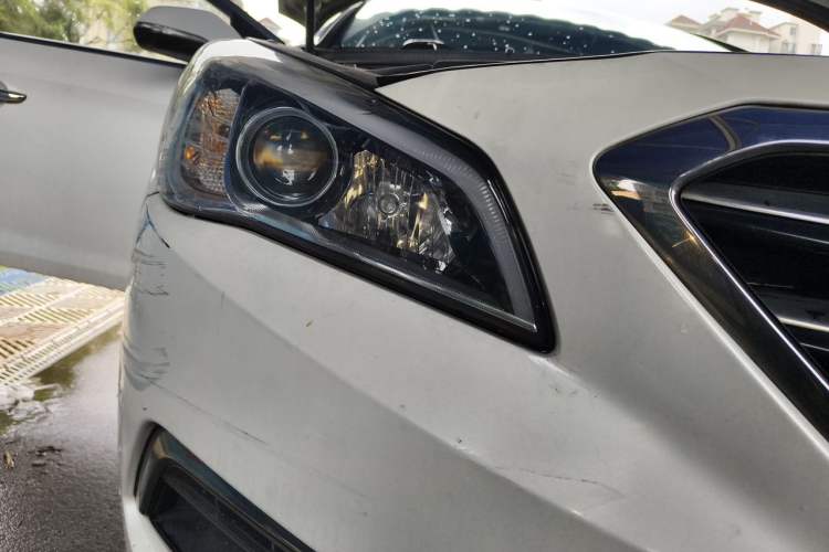 Used Hyundai Sonata 2015 1.6T GLX Advanced Model Right Front Headlight