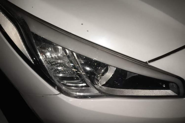 Used Hyundai Sonata 2015 1.6T GLS Smart Model Right Front Headlight