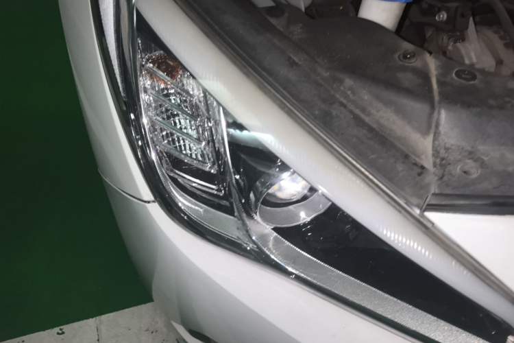 Used Hyundai Sonata 2015 1.6T GLS Smart Model Right Front Headlight