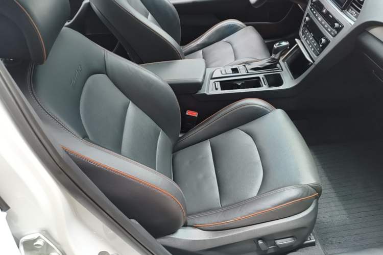 Used Hyundai Sonata 2015 1.6T GLX Advanced Model Right Front Seat