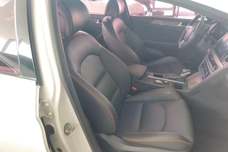Used Hyundai Sonata 2015 1.6T GLS Smart Model Right Front Seat
