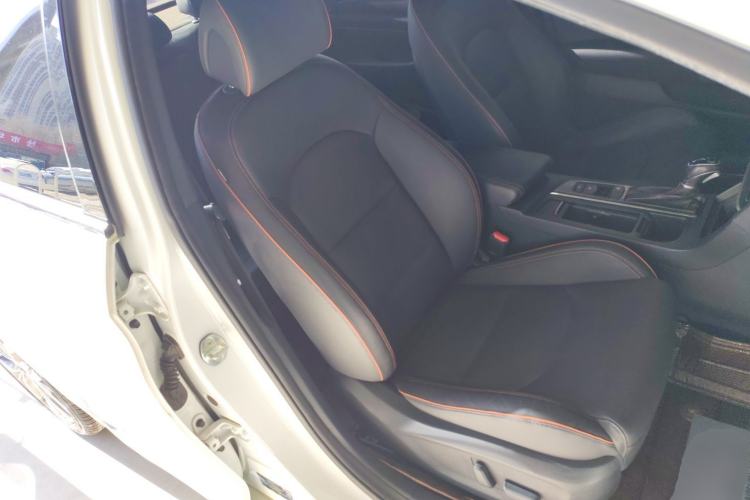 Used Hyundai Sonata 2015 1.6T GLX Advanced Model Right Front Seat