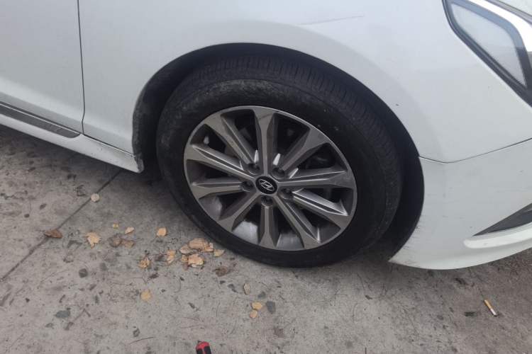 Used Hyundai Sonata 2015 1.6T GLS Smart Model Right Front Wheel Hub