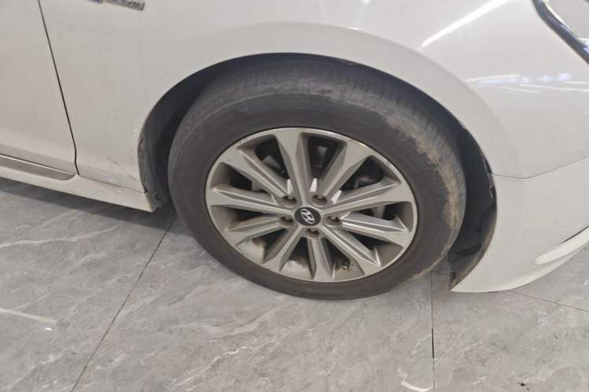 Used Hyundai Sonata 2015 1.6T GLS Smart Model Right Front Wheel Hub