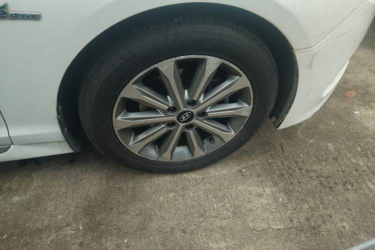 Used Hyundai Sonata 2015 1.6T GLS Smart Model Right Front Wheel Hub