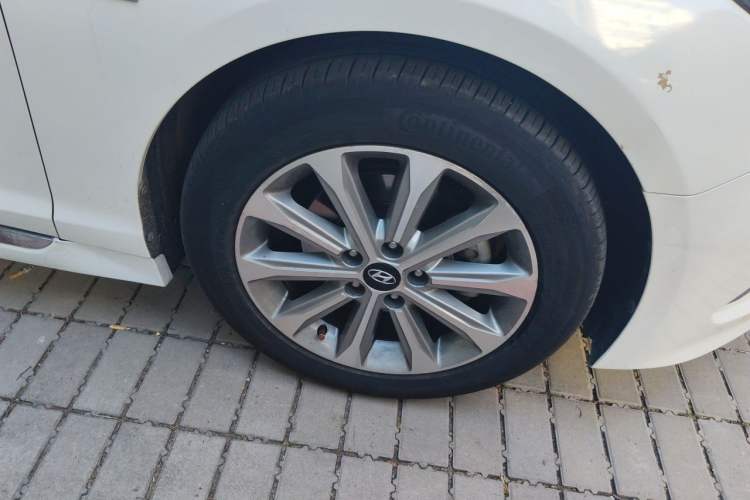 Used Hyundai Sonata 2015 1.6T GLS Smart Model Right Front Wheel Hub