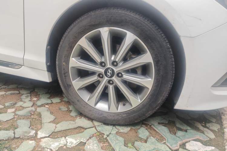 Used Hyundai Sonata 2015 1.6T GLS Smart Model Right Front Wheel Hub