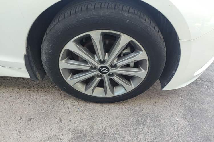 Used Hyundai Sonata 2015 1.6T GLS Smart Model Right Front Wheel Hub
