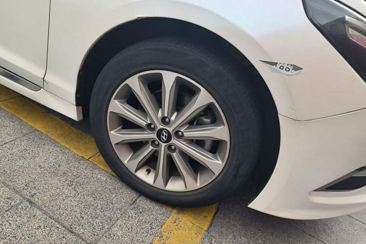 Used Hyundai Sonata 2015 1.6T GLS Smart Model Right Front Wheel Hub