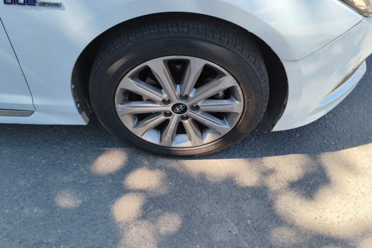 Used Hyundai Sonata 2015 1.6T GLS Smart Model Right Front Wheel Hub