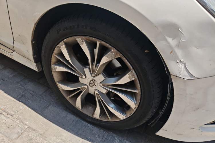 Used Hyundai Sonata 2015 1.6T DLX Prestige Model Right Front Wheel Hub