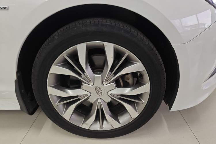 Used Hyundai Sonata 2015 1.6T GLX Advanced Model Right Front Wheel Hub