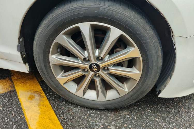 Used Hyundai Sonata 2015 1.6T GLS Smart Model Right Front Wheel Hub