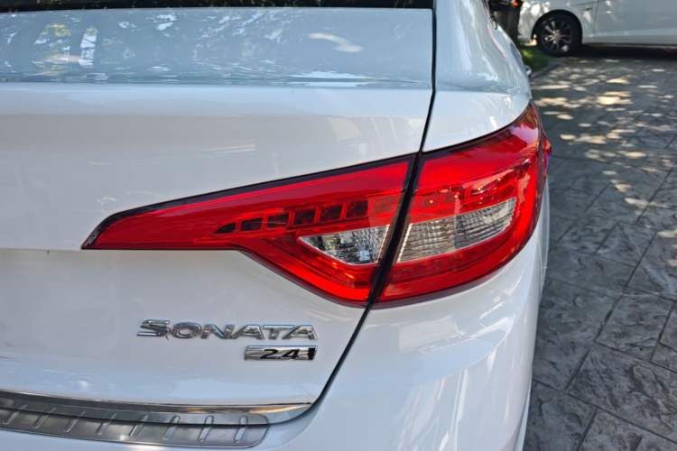 Used Hyundai Sonata 2015 2.4L TOP Flagship Edition Right Rear Taillight
