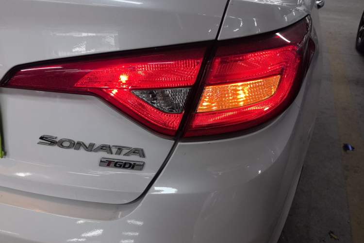 Used Hyundai Sonata 2015 1.6T GLS Smart Model Right Rear Taillight
