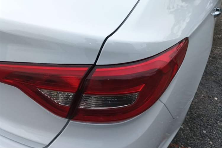 Used Hyundai Sonata 2015 1.6T GLS Smart Model Right Rear Taillight
