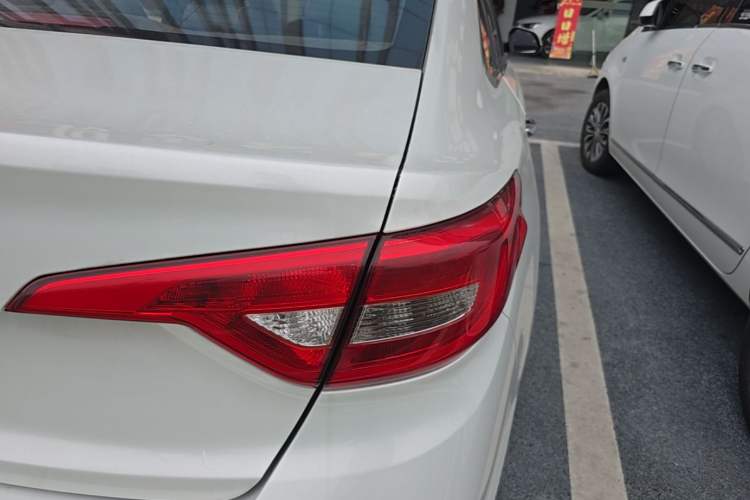 Used Hyundai Sonata 2015 1.6T GLS Smart Model Right Rear Taillight