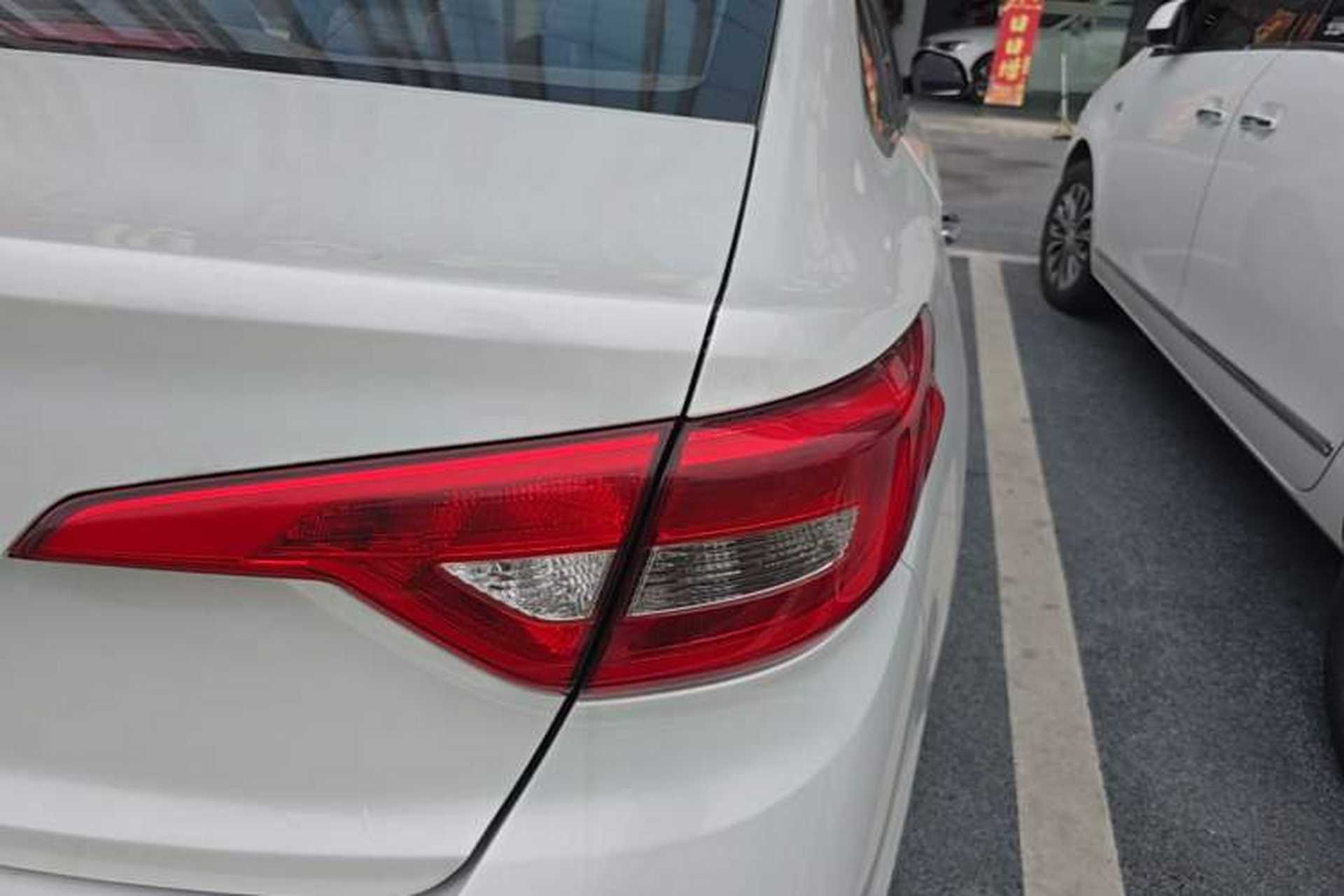 Used Hyundai Sonata 2015 1.6T GLS Smart Model Right Rear Taillight