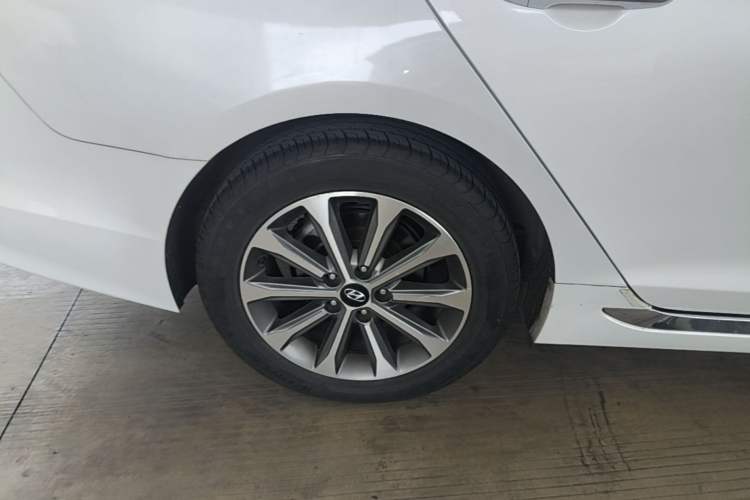 Used Hyundai Sonata 2015 1.6T GLS Smart Model Right Rear Wheel Hub