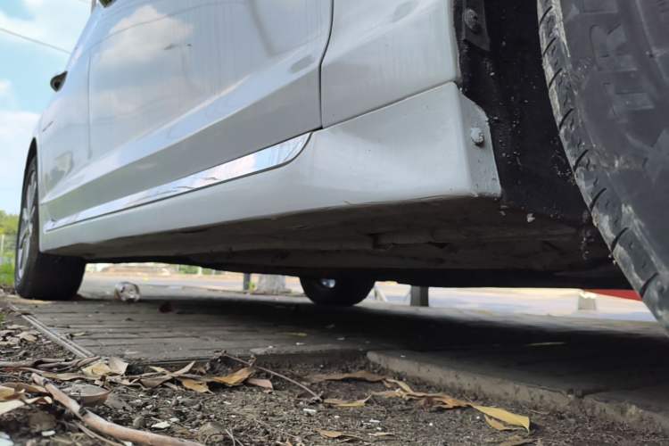 Used Hyundai Sonata 2015 1.6T GLS Smart Model Right Side Sill
