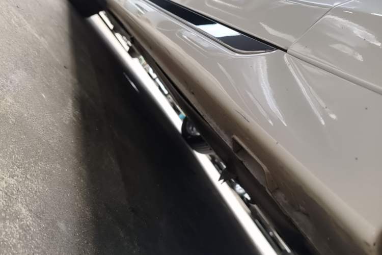 Used Hyundai Sonata 2015 1.6T GLX Advanced Model Right Side Sill