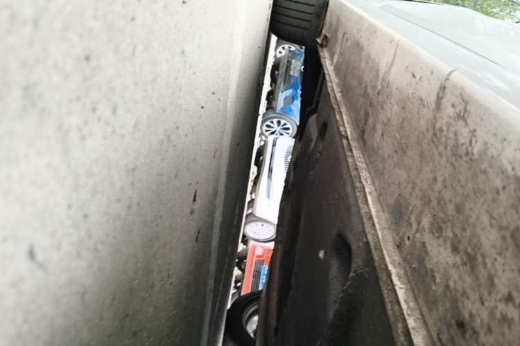 Used Hyundai Sonata 2015 1.6T GLS Smart Model Right Side Sill
