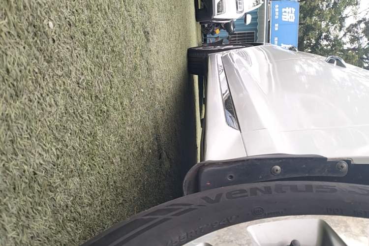 Used Hyundai Sonata 2015 1.6T GLS Smart Model Right Side Sill