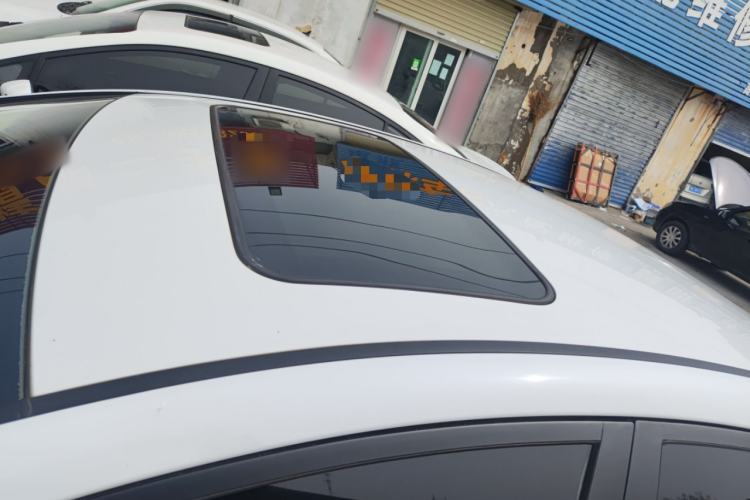 Used Hyundai Sonata 2015 Classic 2.4L Automatic Leading Edition China IV Standard Roof