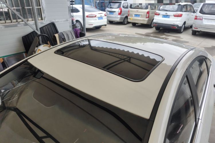 Used Hyundai Sonata 2015 Classic 2.0L Automatic Luxury Edition Roof