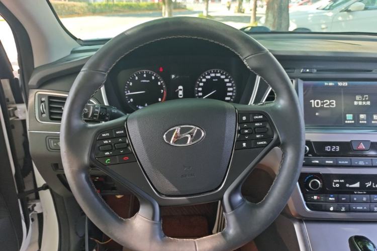 Used Hyundai Sonata 2015 2.4L TOP Flagship Edition Steering Wheel