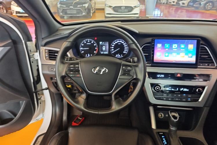 Used Hyundai Sonata 2015 1.6T GS Fashion Edition Steering Wheel