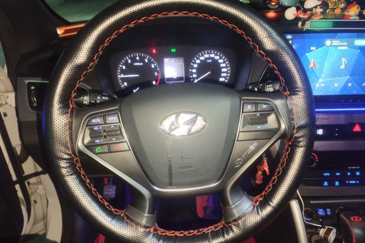Used Hyundai Sonata 2015 1.6T GS Fashion Edition Steering Wheel