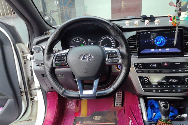 Used Hyundai Sonata 2015 1.6T GLS Smart Model Steering Wheel