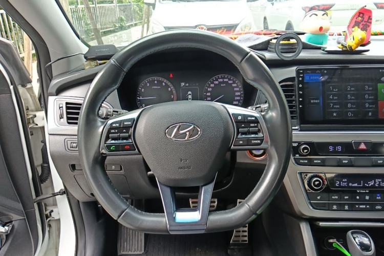 Used Hyundai Sonata 2015 1.6T GLS Smart Model Steering Wheel
