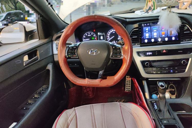 Used Hyundai Sonata 2015 1.6T GS Fashion Edition Steering Wheel