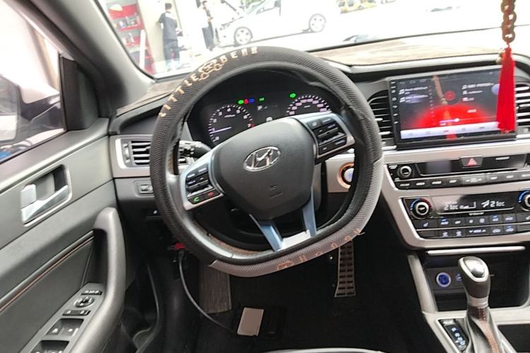 Used Hyundai Sonata 2015 1.6T GLX Advanced Model Steering Wheel