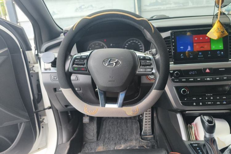 Used Hyundai Sonata 2015 1.6T GLS Smart Model Steering Wheel