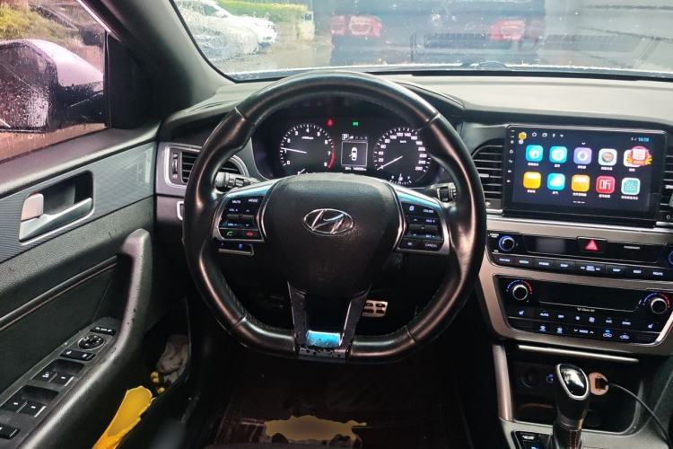 Used Hyundai Sonata 2015 1.6T GLS Smart Model Steering Wheel